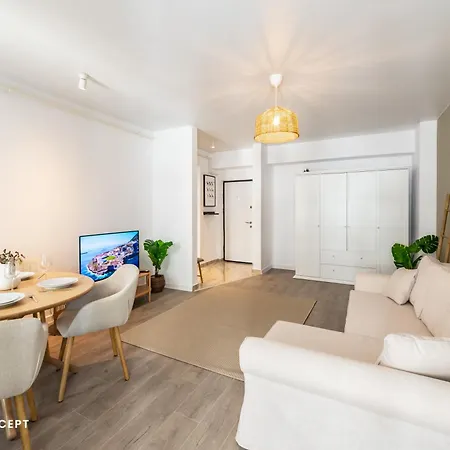 Spacious 513 Apartment