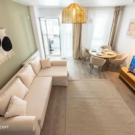 Spacious 513 Apartment Bucharest